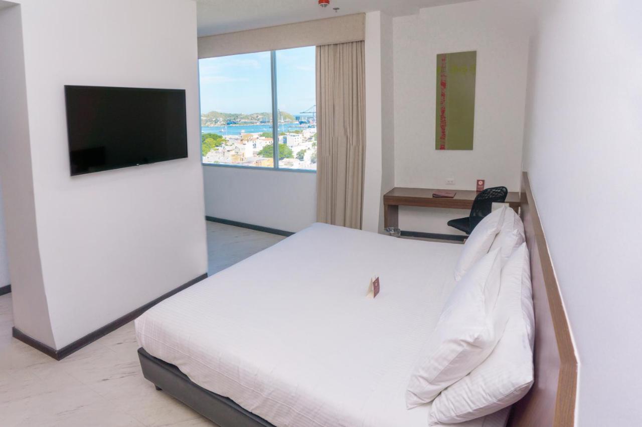 Best Western Plus Santa Marta Hotel Екстериор снимка