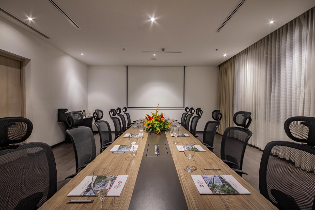 Best Western Plus Santa Marta Hotel Екстериор снимка